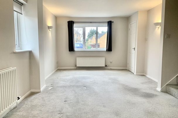 Swanton Close - Photo 1