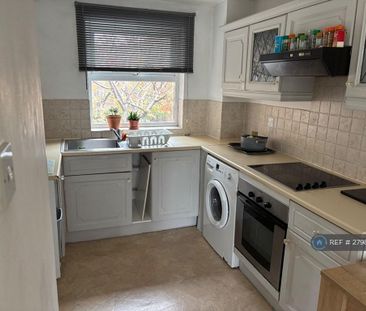 1 bedroom flat to rent - Photo 4