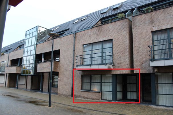 Gelijkvloers appartement in het centrum Lommel - Photo 1