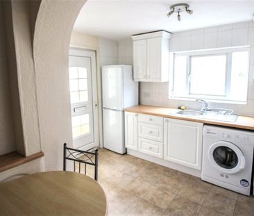 Wallisdown Road, Poole, BH12 - Photo 4