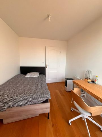 Location Appartement 4 pièces 62m² BORDEAUX 33300 - Photo 4