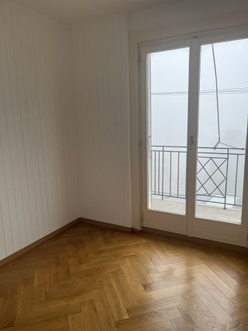 Apartment located in the center of the village - Photo 4