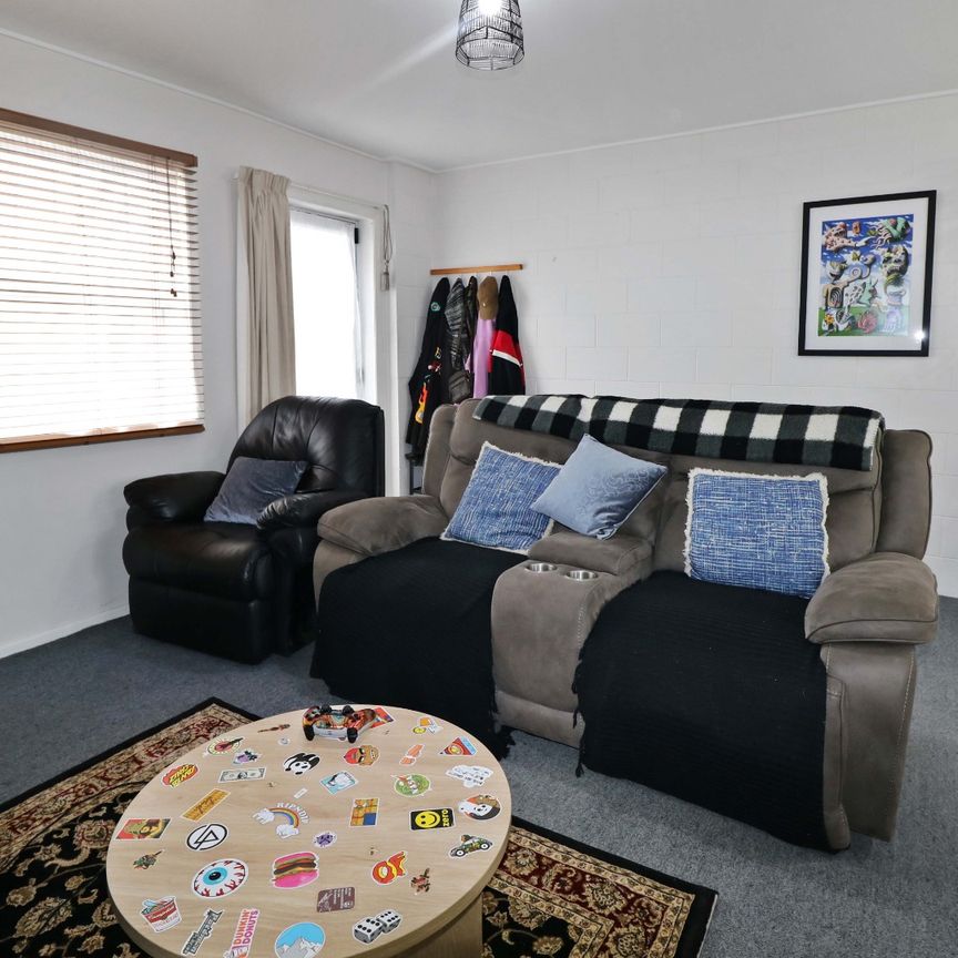 Waiwhetu Living - Photo 1