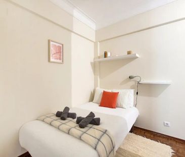 Rua Coronel Marques Leitão, Lisbon, Lisbon 1700-123 - Photo 1