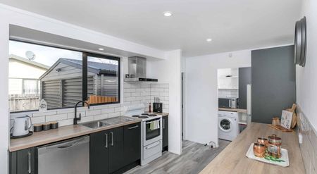 Freshly Renovated Family Home in the Heart of Nawton - Photo 2