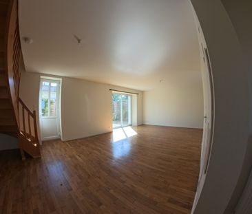 Location Maison 5 pièces 113m² ST GEORGES LES BAILLARGEAUX 86130 - Photo 1