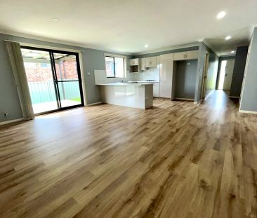 Low-Maintenance Living, Modern Design - Photo 4