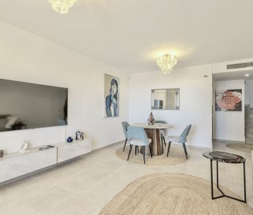 Duplex in Altos de los Monteros - Foto 5