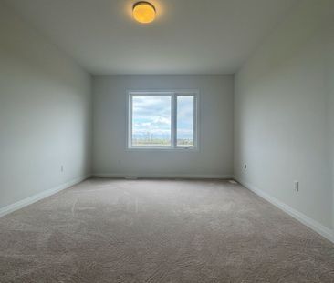 For Lease - 210 Hook Drive, Richmond Hill, Ontario - Photo 5