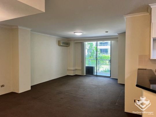 Light-filled 1-Bed in The Palladium -Heart of Pyrmont - Photo 1