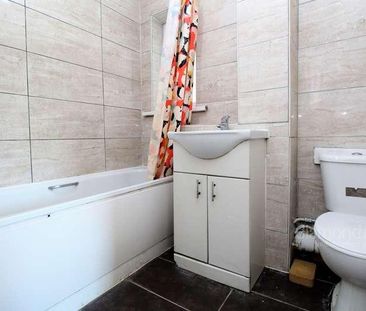 Old Park Mews, Hounslow, TW5 - Photo 5