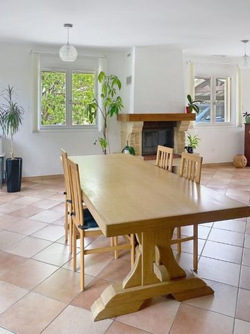 Location Maison 4 pièces 113m² ST ANDRE DE CUBZAC 33240 - Photo 4