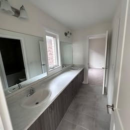 For Lease - 245 Leslie Davis Street, North Dumfries, Ontario - Photo 3