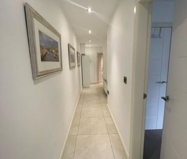 2 Island View, 4 Bath Terrace, (Student Let), Portrush, BT56 8AN - Photo 6