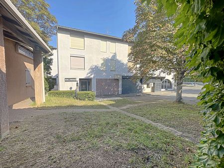 LA TERRASSE - T1 BIS RÉNOVÉ ET MEUBLÉ - PARKING, - Photo 3