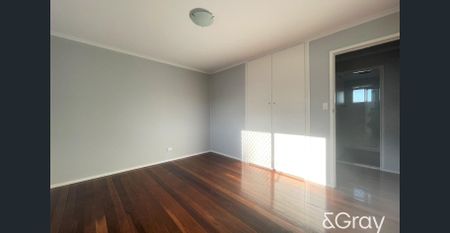 Charming & Convenient in the Perfect Location - Photo 5