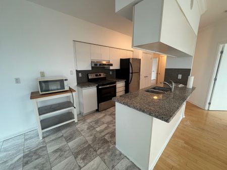 For Lease - 230 Queens Quay Unit# 2609, Toronto, Ontario - Photo 5