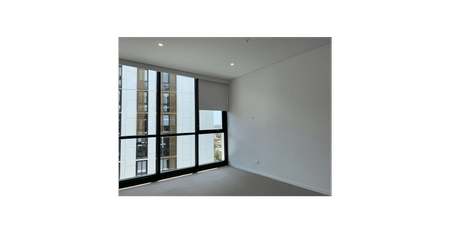 Prime Location – Ideal for Couples and Students! Comfortable, Relaxing, and Lifestyle Perfect! Must Inspect! - Photo 2