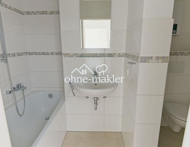 Ein Traum: 3-Zi-Dachgeschosswohnung am Südfriedhof, Badewanne, Garten, ruhige Lage - Photo 1