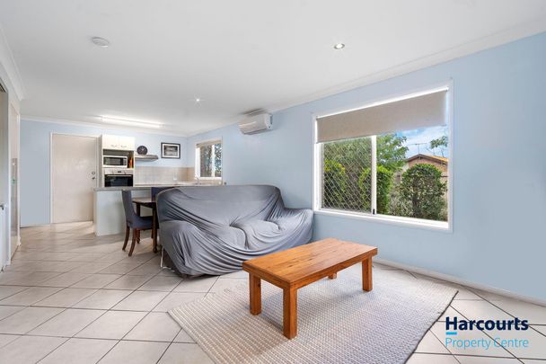 3 Bedroom Townhouse in Great Location - Photo 1