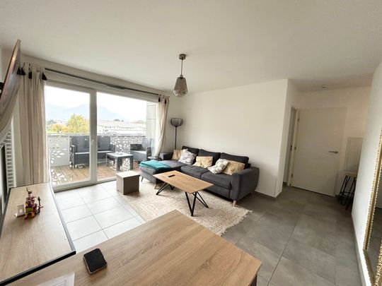 Location Appartement 2 pièces 46m² THYEZ 74300 - Photo 1