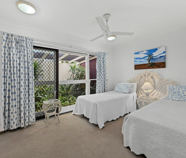 Stylish & Spacious Family Home - Photo 4