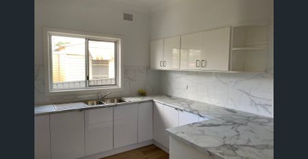 Broughton Street Family Home. - Photo 4