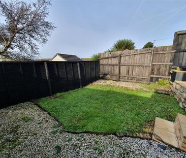 2 bedroom semi-detached house to rent - Photo 3