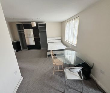 Cross Bedford Street, Sheffield - Photo 3