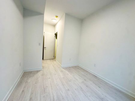 For Lease - 65 Curlew Drive Unit# 211, Toronto, Ontario - Photo 3