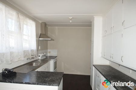 Nestled in Northcote - Photo 5