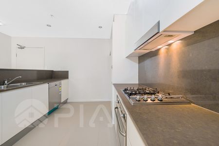 Spacious Modern 2 Bedrooms Apartment For Lease Now! - Photo 5