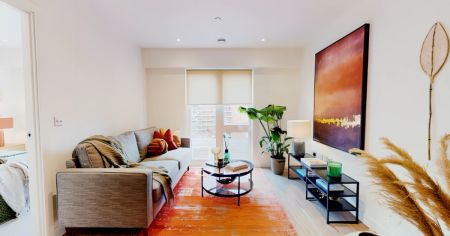 1 Bed 1 Bath - Photo 2