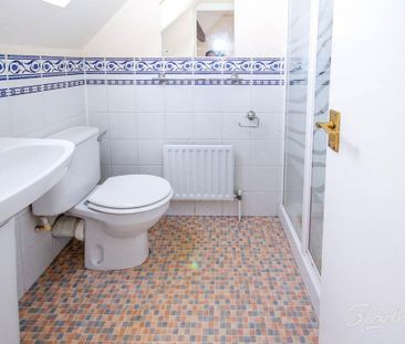 2 bedroom flat to rent - Photo 6