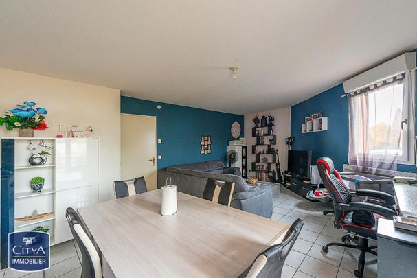 Location Appartement 3 pièces 62m² LOUVROIL 59720 - Photo 1