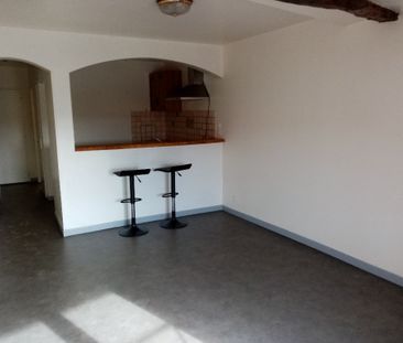 Location Appartement 2 pièces 40m² - Photo 2