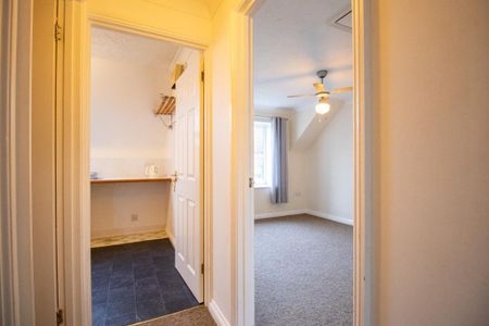 1 bedroom flat to rent - Photo 4