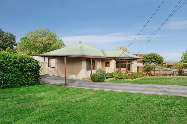 36 Silk Street, Rosanna - Photo 1