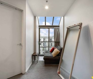 City Living Made Easy - 3-Bedroom Apartment on Queen Street - Photo 4