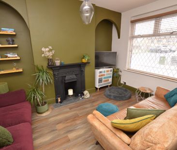 2 Bedroom Terraced House - Photo 5