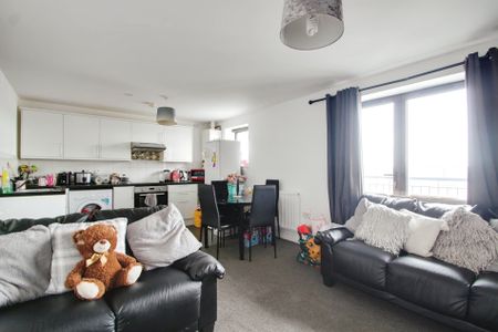 1 bed flat to rent in Meadfield Road, Langley, SL3 - Photo 3