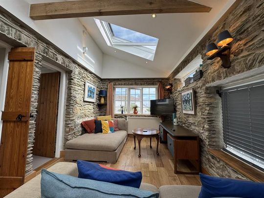 3 bedroom cottage to rent - Photo 1