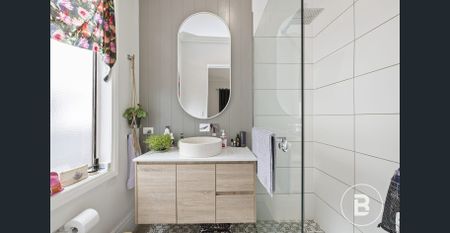 SPECTACULAR CALIFORNIAN BUNGALOW - Photo 5