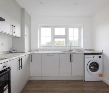2 bedroom maisonette to rent - Photo 4