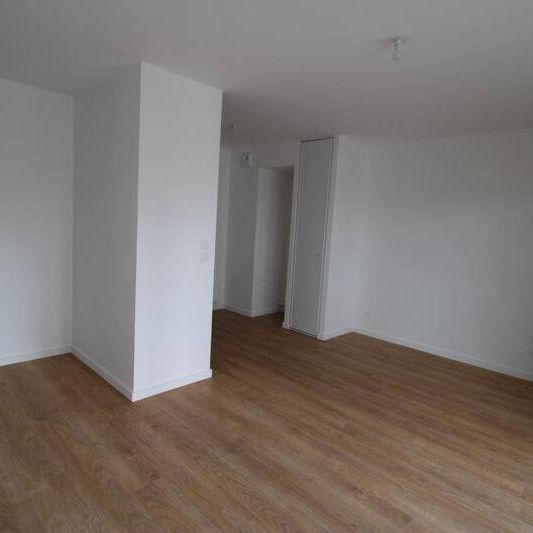 Appartement 3 pièces - - Photo 1
