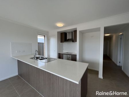 17 Sandalwood Road, Davoren Park, SA 5113 - Photo 2