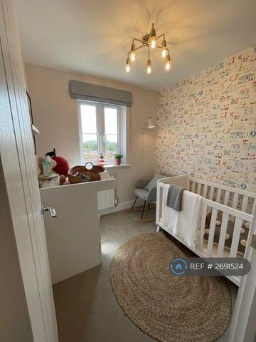 3 bedroom terraced house to rent - Photo 5