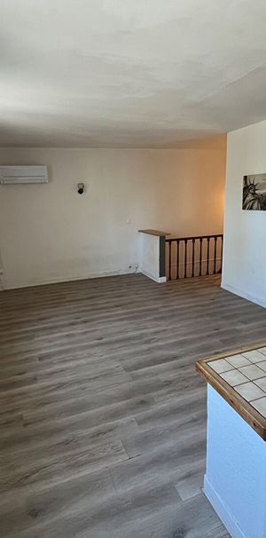 Location Appartement 2 pièces 42m² - Photo 1