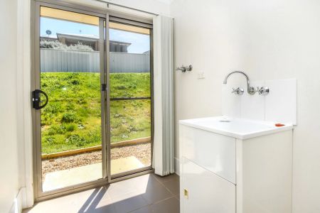 Affordable & Comfortable Family Home - Photo 2