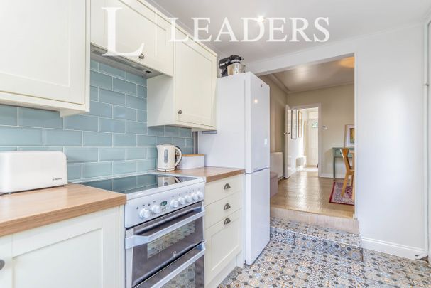 3 bedroom terraced to rent Theobald Road - Photo 1